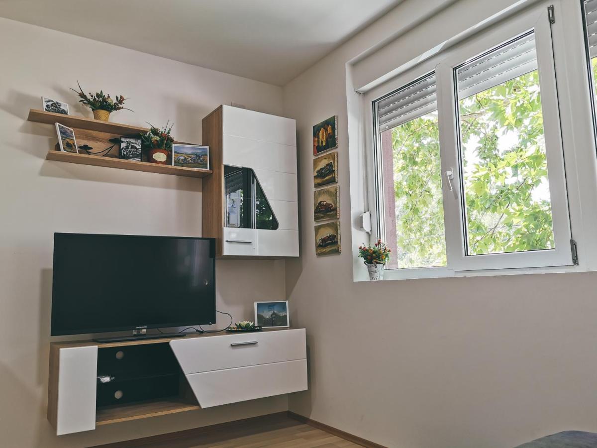Cozy Corner Apartments - Free Parking & Wi-Fi Τσούπρια Εξωτερικό φωτογραφία