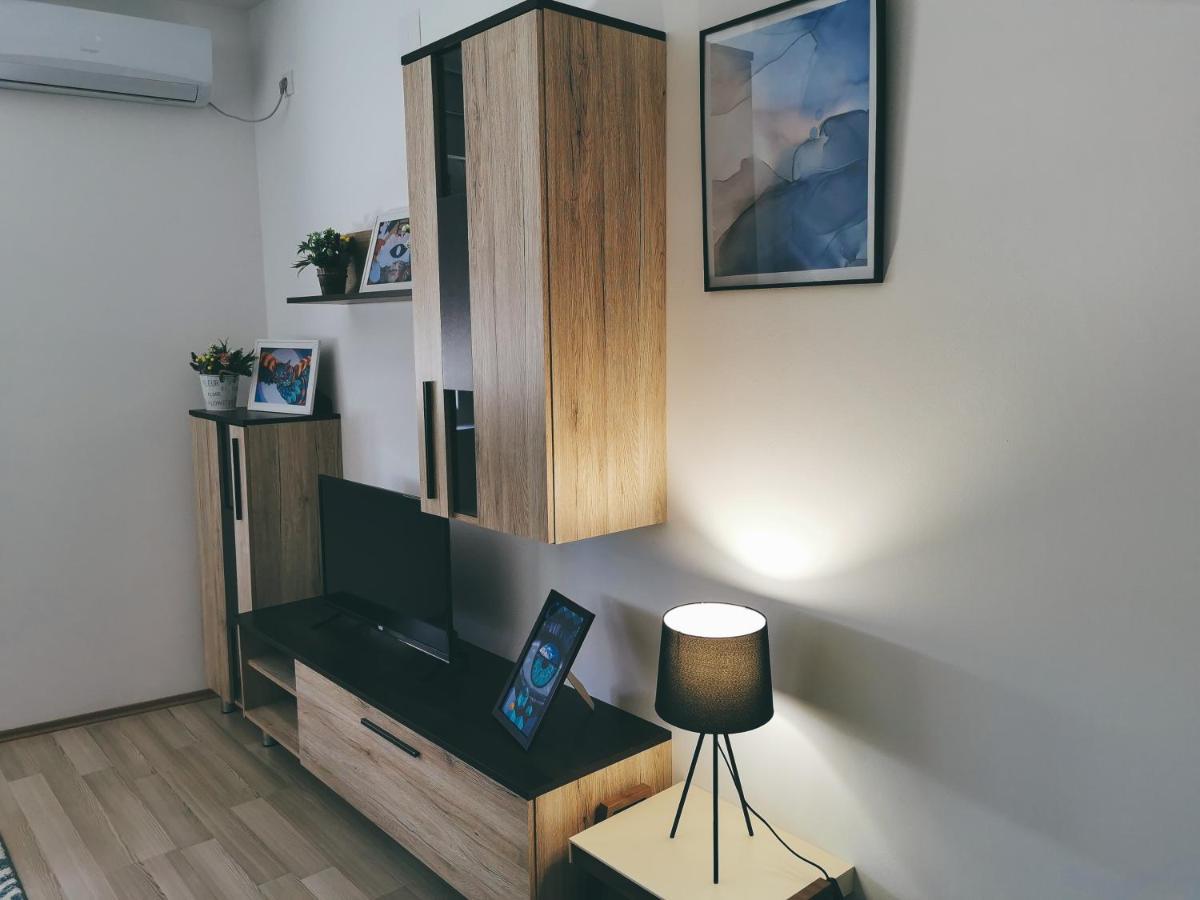 Cozy Corner Apartments - Free Parking & Wi-Fi Τσούπρια Εξωτερικό φωτογραφία