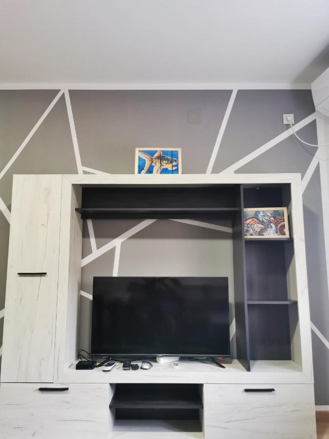 Cozy Corner Apartments - Free Parking & Wi-Fi Τσούπρια Εξωτερικό φωτογραφία